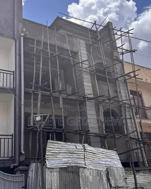 5bdrm House in Ayat-49, G+3 House, Bole for sale