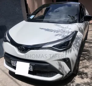 Toyota C-HR 2021 White
