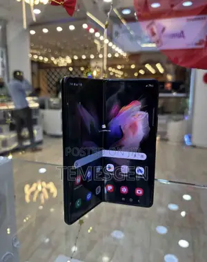 New Samsung Galaxy Z Fold 3 256 GB Black