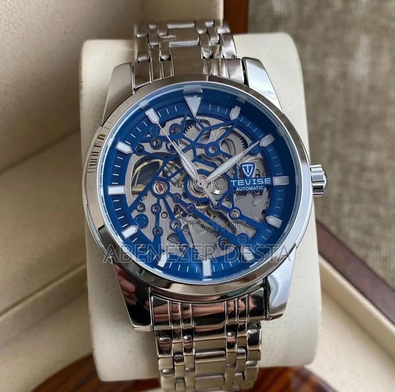 Tevise Brand Automatic Mechanical Wristwatch Featuring a Stainless