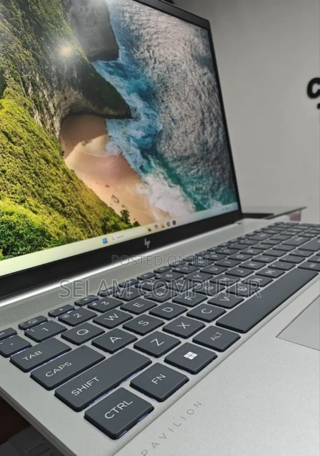 New Laptop HP Pavilion 15 16GB Intel Core i7 SSD 1T