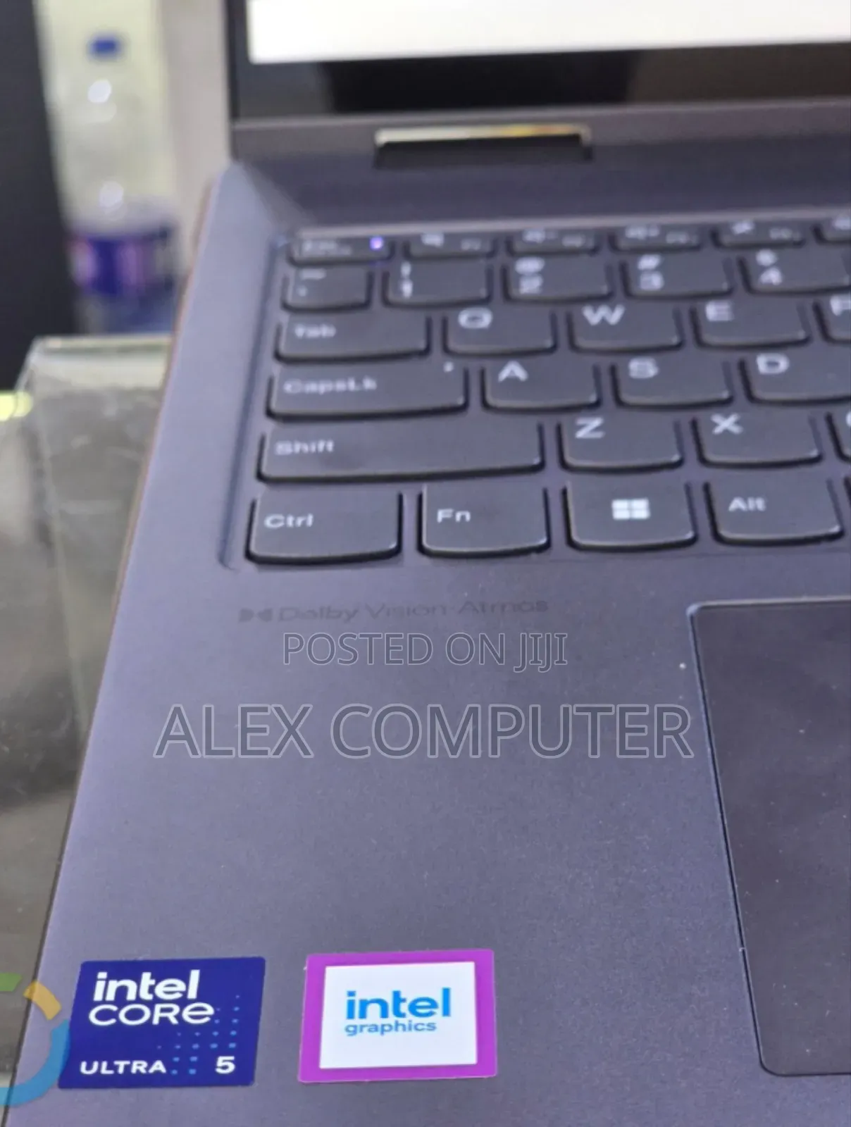 New Laptop Lenovo Yoga 7i 16GB SSD 512GB