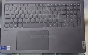 New Laptop Lenovo Yoga 7i 16GB Intel Core Ultra 5 SSD 512GB