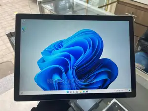 Laptop Microsoft Surface Book 2 8GB Intel Core I5 SSD 128GB