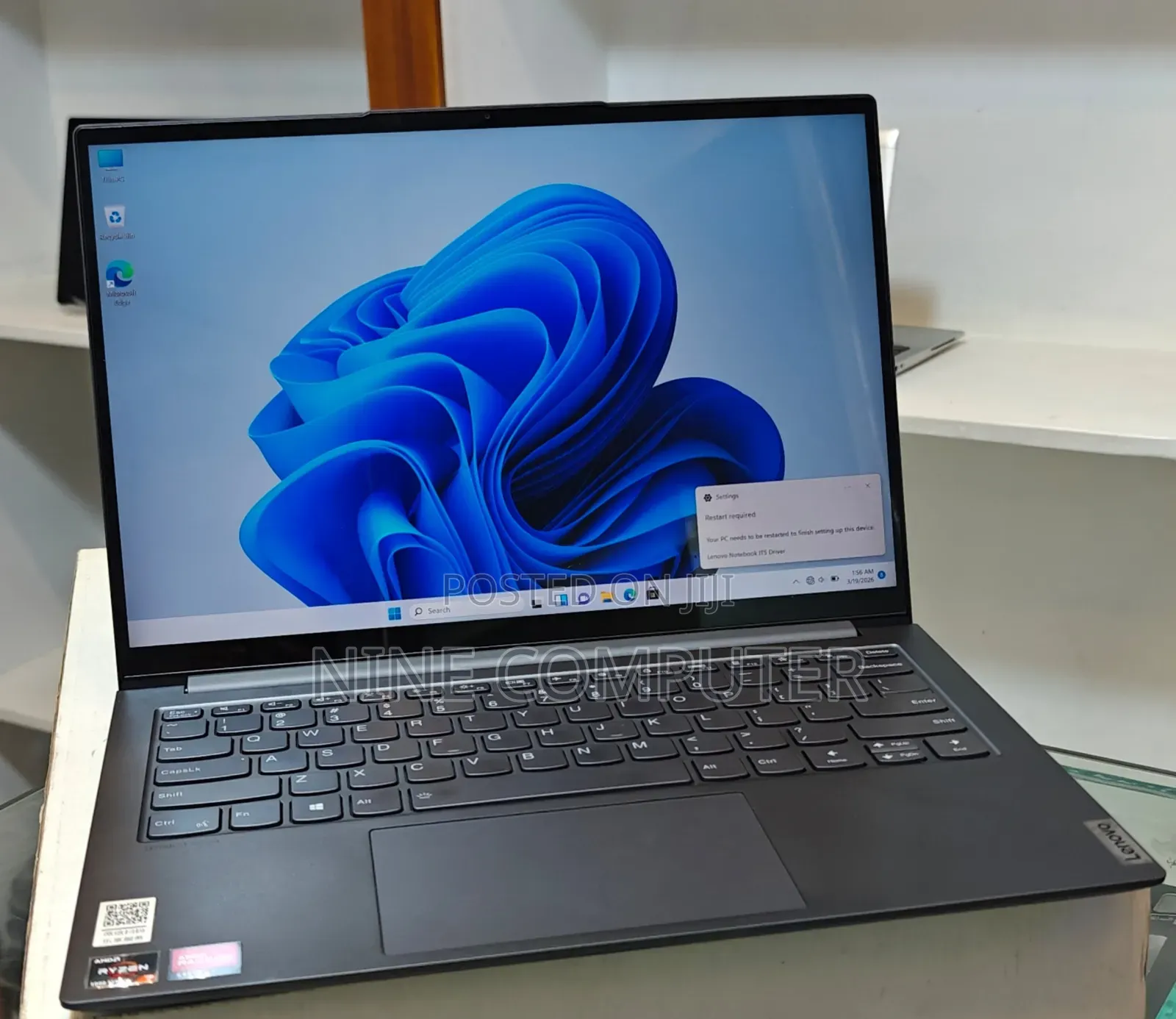 New Laptop Lenovo Yoga 7i 16GB AMD Ryzen 7 SSD 512GB