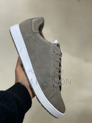 Lacoste Essential Grey Sneakers With White Sole