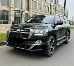 Toyota Land Cruiser 4.5 V8 TD STD 2010 Black