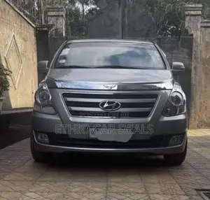 Hyundai Starex 2016 Silver