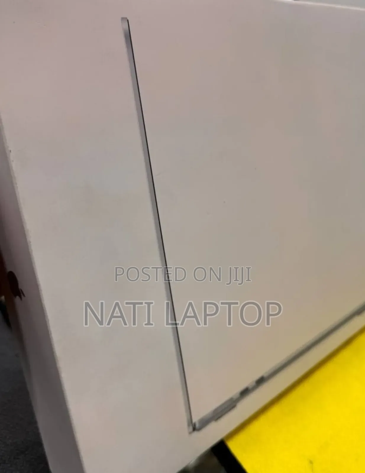 New Laptop Apple MacBook Air 2025 M4 13-inch 16GB Apple M4 SSD 256GB