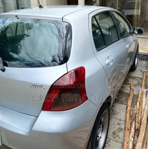 Toyota Yaris 1.3 2006 Silver