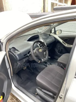 Toyota Yaris 1.3 2006 Silver