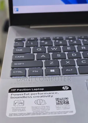 New Laptop HP Pavilion 15 8GB Intel Core Ultra 5 SSD 512GB