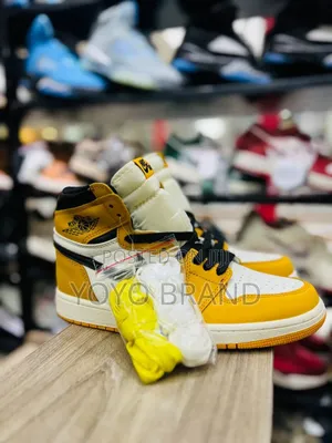 Nike Air Jordan 1 High Og "Yellow Ochre "Fashion Boots