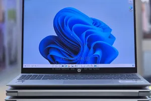 New Laptop HP Pavilion 15 8GB Intel Core Ultra 5 SSD 512GB