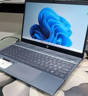 New Laptop HP Pavilion 15 8GB Intel Core i7 SSD 512GB