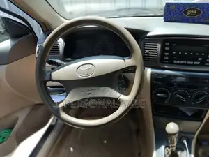 Toyota Corolla Sedan 2003 White