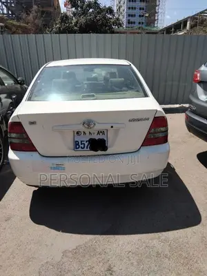 Toyota Corolla Sedan 2003 White