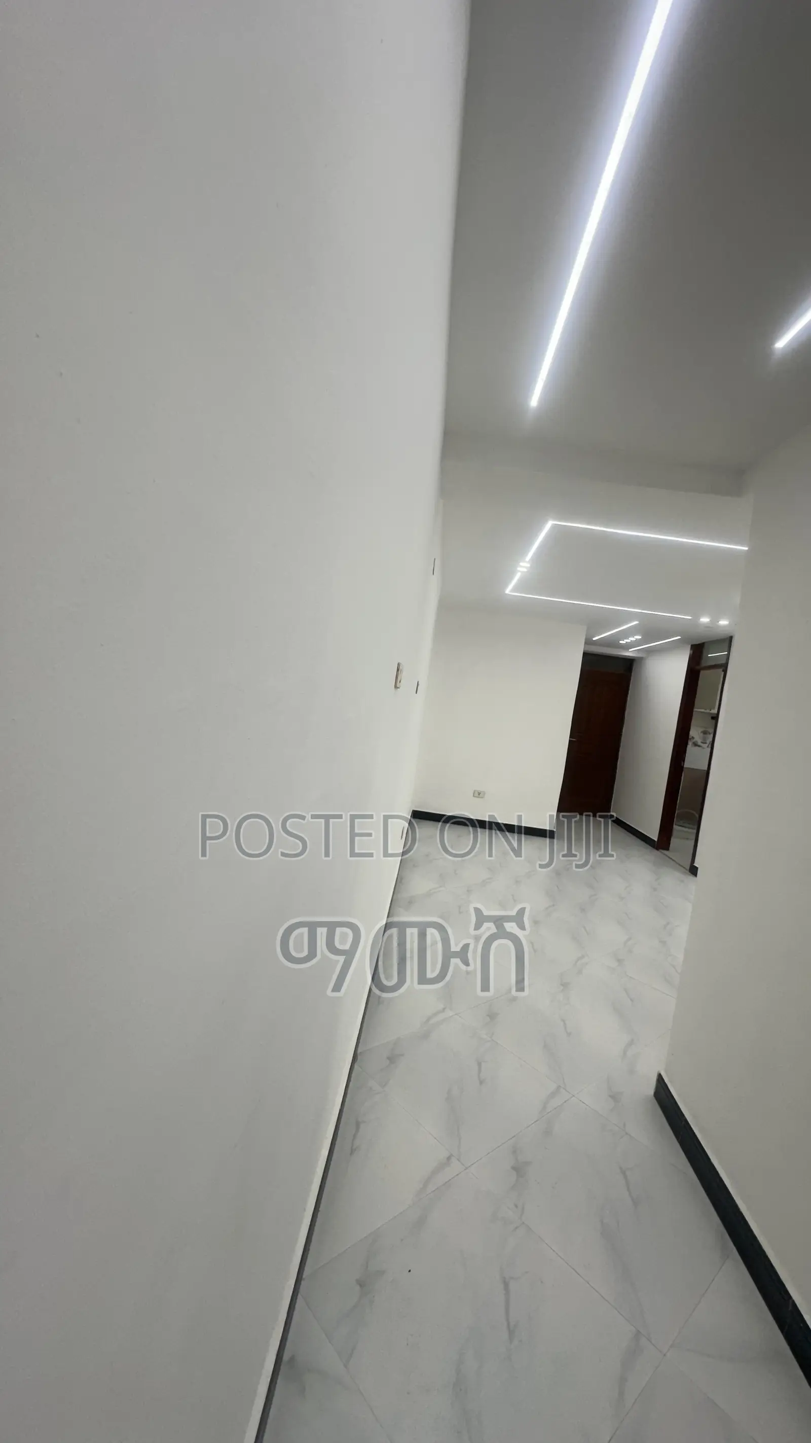 Furnished 3bdrm Condo in አያት, Bole for sale