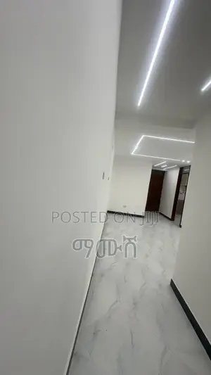 Furnished 3bdrm Condo in አያት, Bole for sale