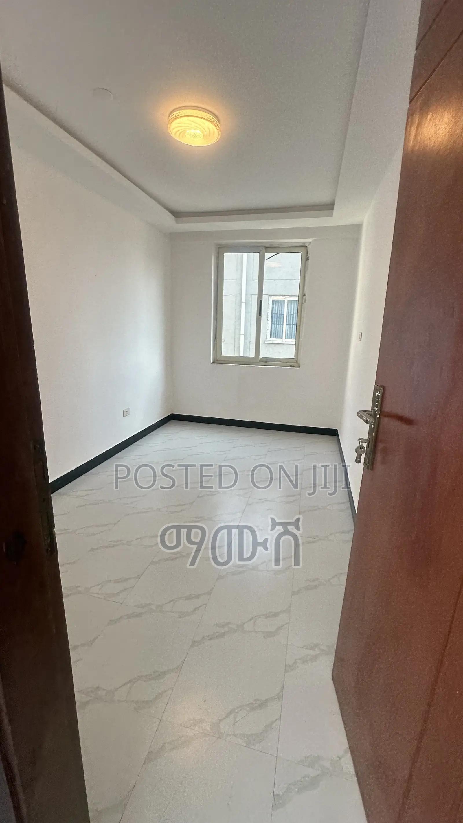 Furnished 3bdrm Condo in አያት, Bole for sale