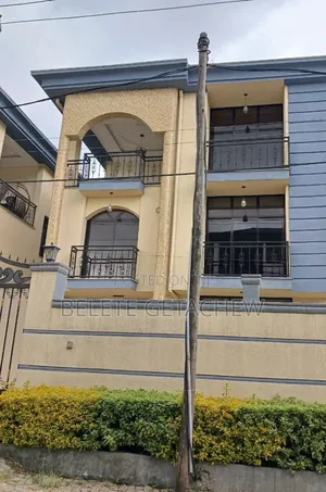 8bdrm House in Semit Fyelbet, G+2, Bole for sale