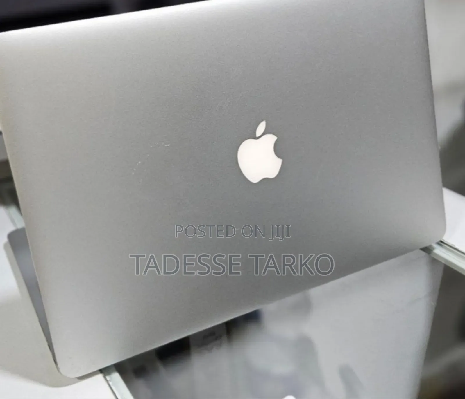 New Laptop Apple MacBook Pro 2015 16GB Intel Core i7 SSD 256GB
