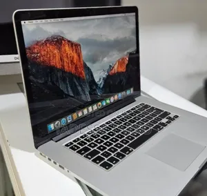 New Laptop Apple MacBook Pro 2015 16GB Intel Core i7 SSD 256GB