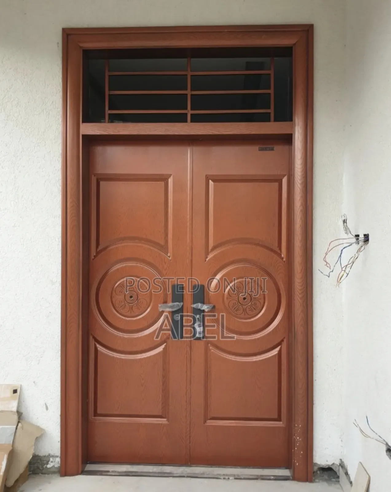 -Victor Doors-Waterproof – ከዝናብ የማይጎዳ
