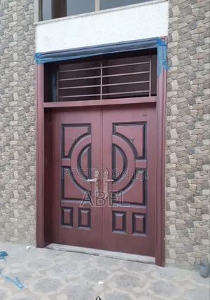 -Victor Doors-Waterproof – ከዝናብ የማይጎዳ