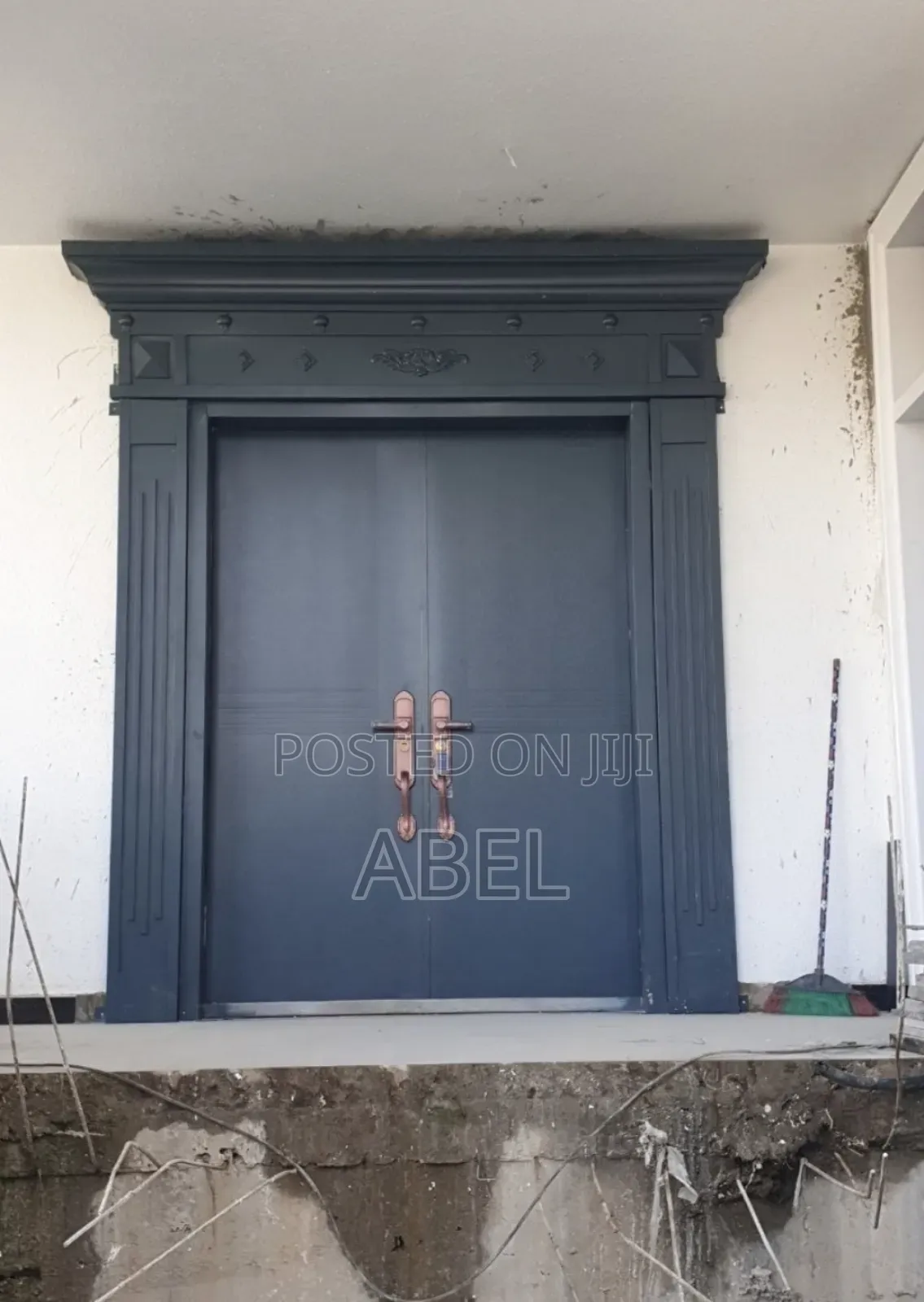 -Victor Doors-Waterproof – ከዝናብ የማይጎዳ