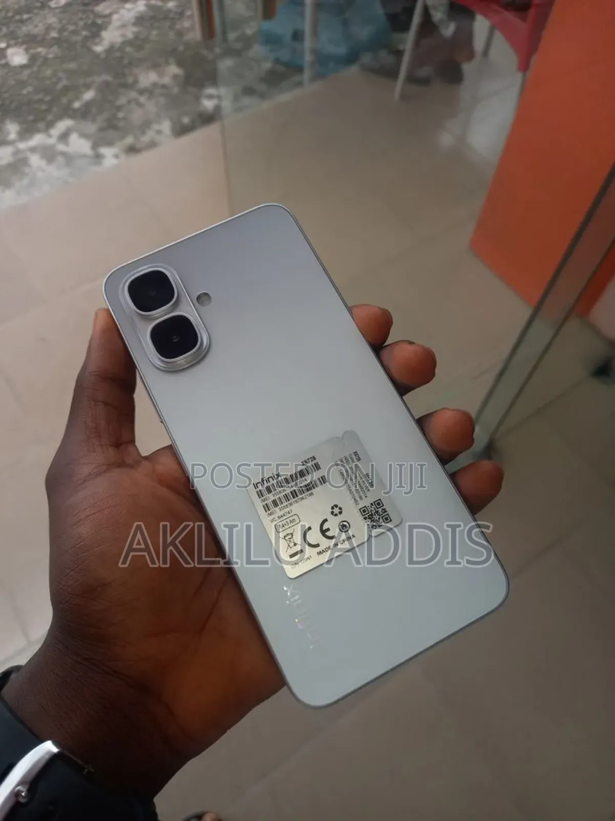 New Infinix Smart 10 HD 64 GB Black