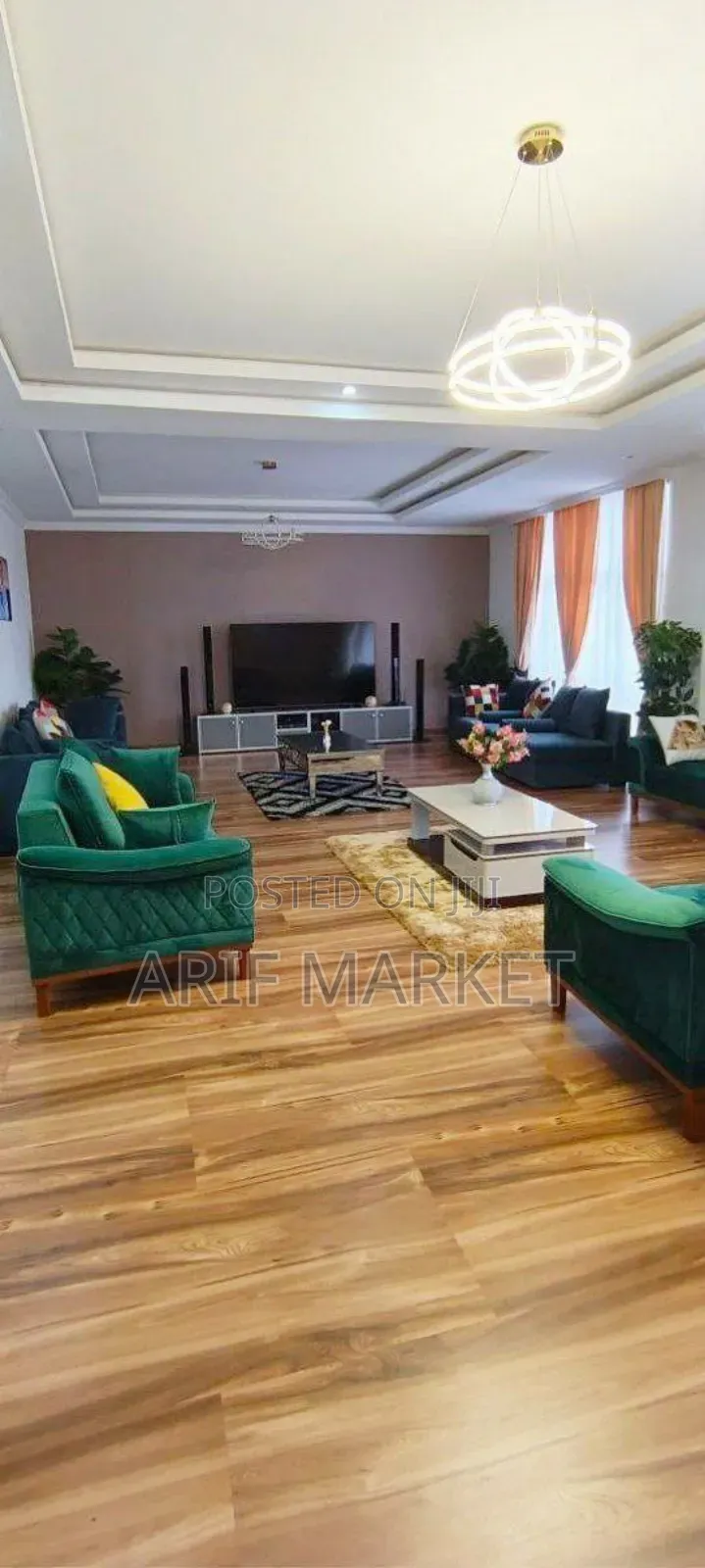7bdrm House in Yeka for sale