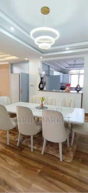 7bdrm House in Yeka for sale