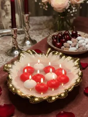 Leaf Bowl With Floating Candles
