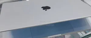 New Laptop Apple MacBook Pro 2021 M1 32GB Apple M1 Pro SSD 1T