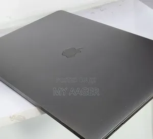 New Laptop Apple MacBook 2016 16GB Intel Core i7 SSD 512GB