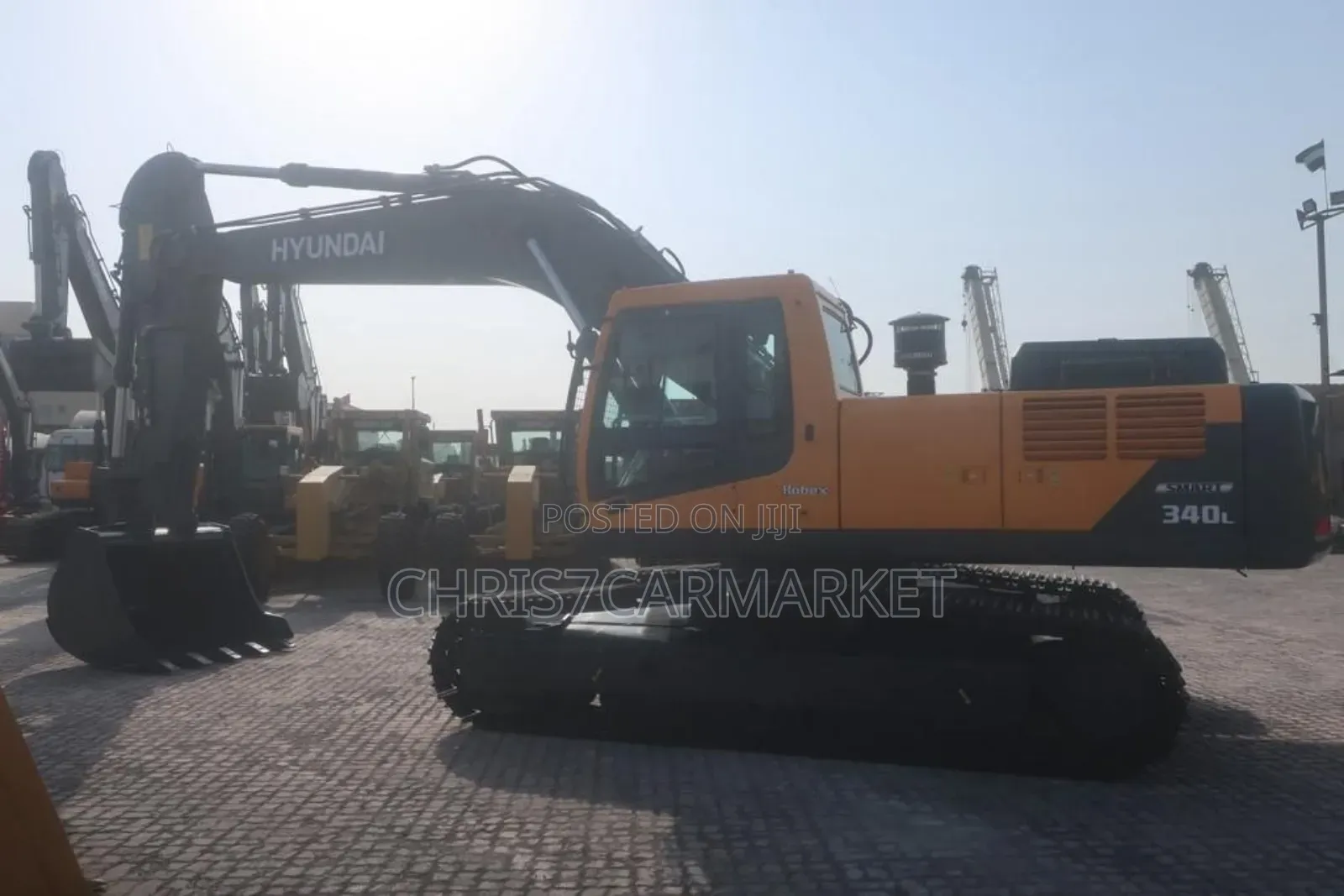 {30/70 Bank Option Available} Hyundai - 340l - Excavator