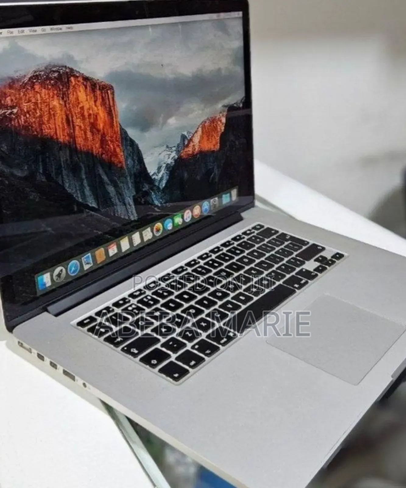New Laptop Apple MacBook Pro 2015 16GB Intel Core i7 SSD 256GB