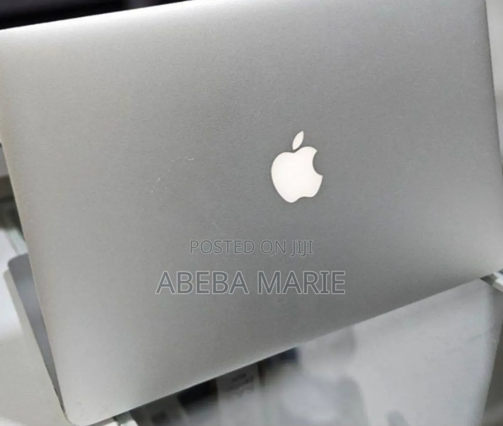 New Laptop Apple MacBook Pro 2015 16GB Intel Core i7 SSD 256GB