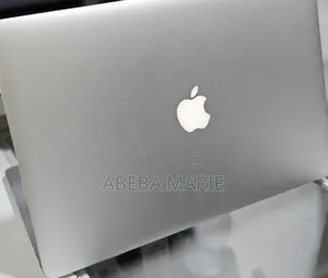 New Laptop Apple MacBook Pro 2015 16GB Intel Core i7 SSD 256GB