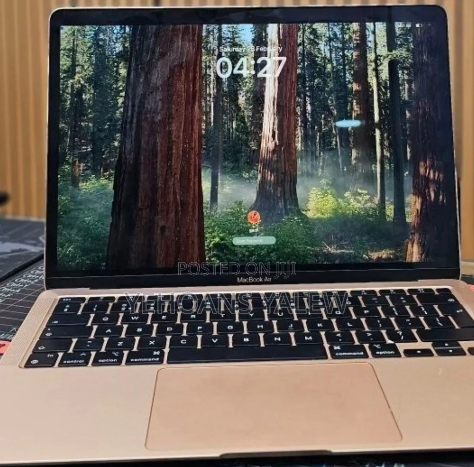New Laptop Apple MacBook Air 2020 M1 8GB Apple M1 SSD 256GB