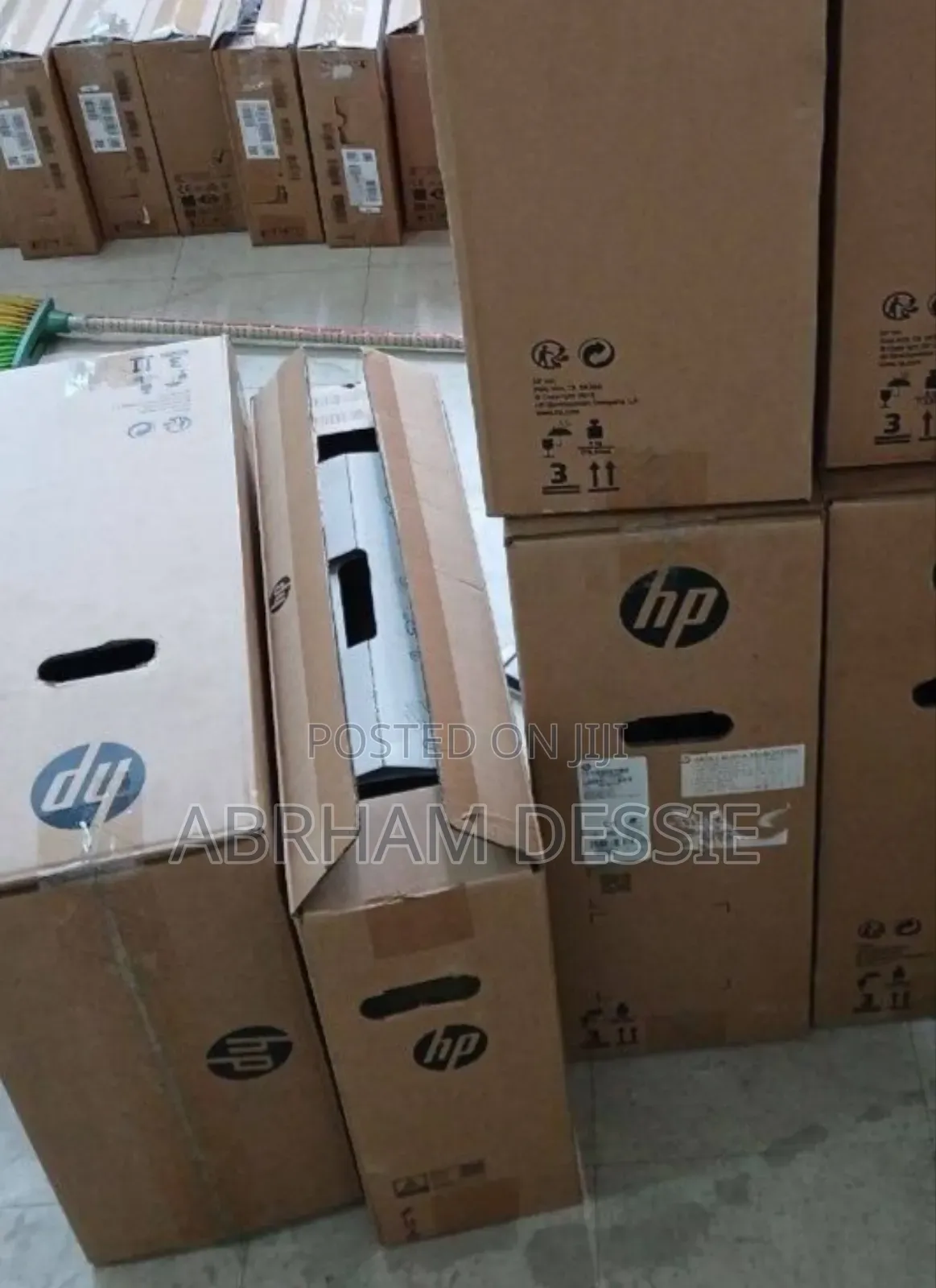 New Laptop HP 16GB Intel Core i7 SSD 256GB