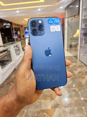 New Apple iPhone 12 Pro 256 GB Blue