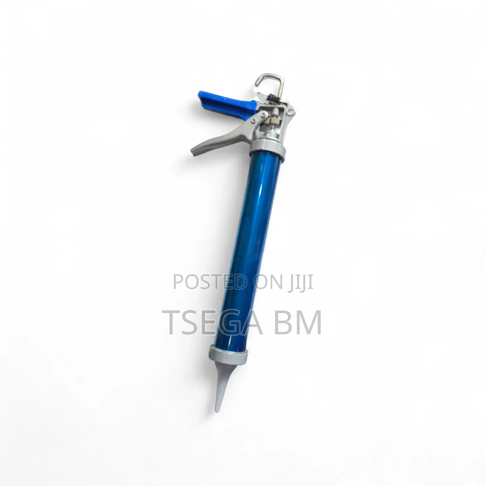 Ironshark Caulking Gun