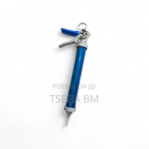 Ironshark Caulking Gun