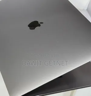 New Laptop Apple MacBook Pro 2018 32GB Intel Core i9 SSD 512GB