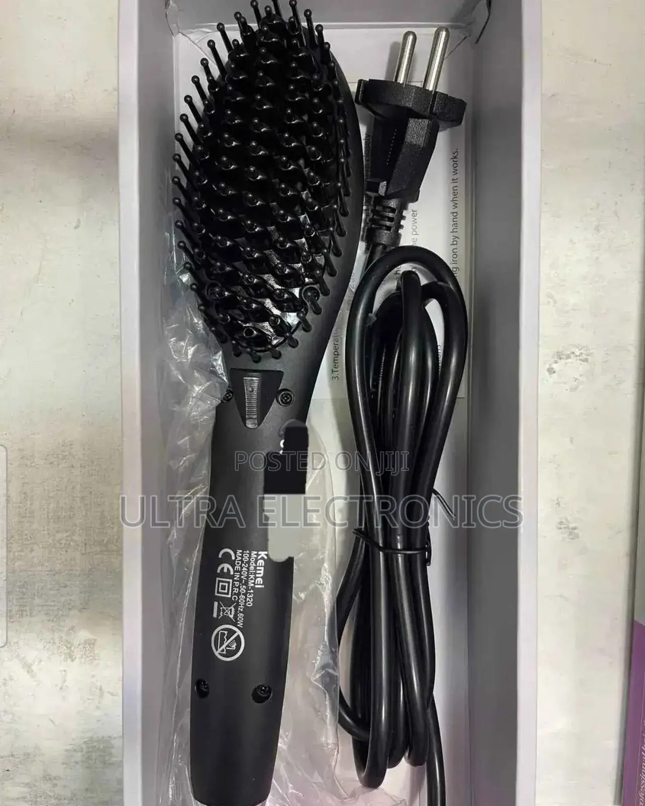 Kemei Km-1320 Hair Straightener Brush, a 2-in-1 Tool for Styling