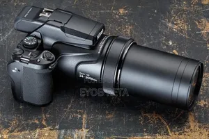 Nikon Coolpix 1000 Super Zoom