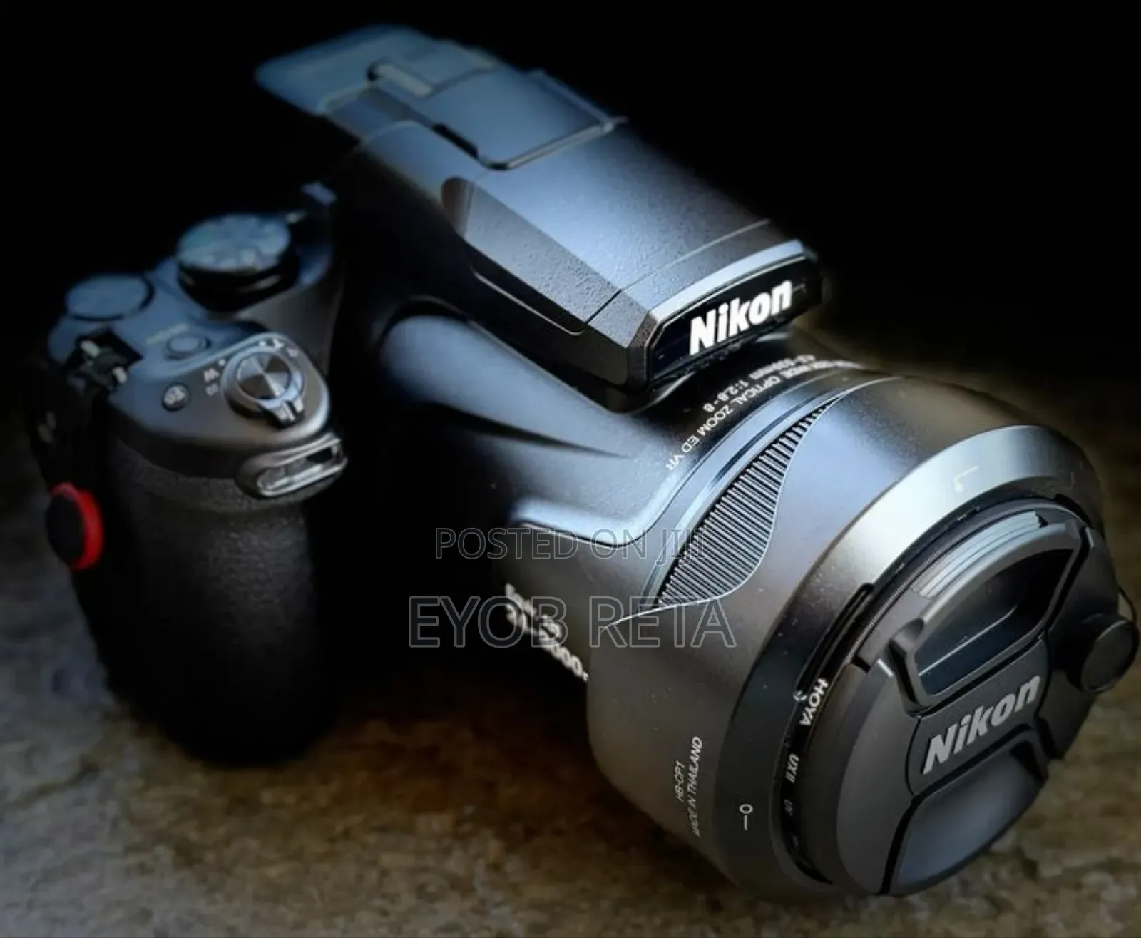 Nikon Coolpix 1000 Super Zoom