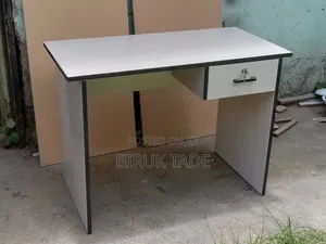 Study Table Avaliable in Stock **Free Delivery Included ** 100 × 50 Cm